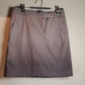 Sandwich skirt with front zipper & pockets